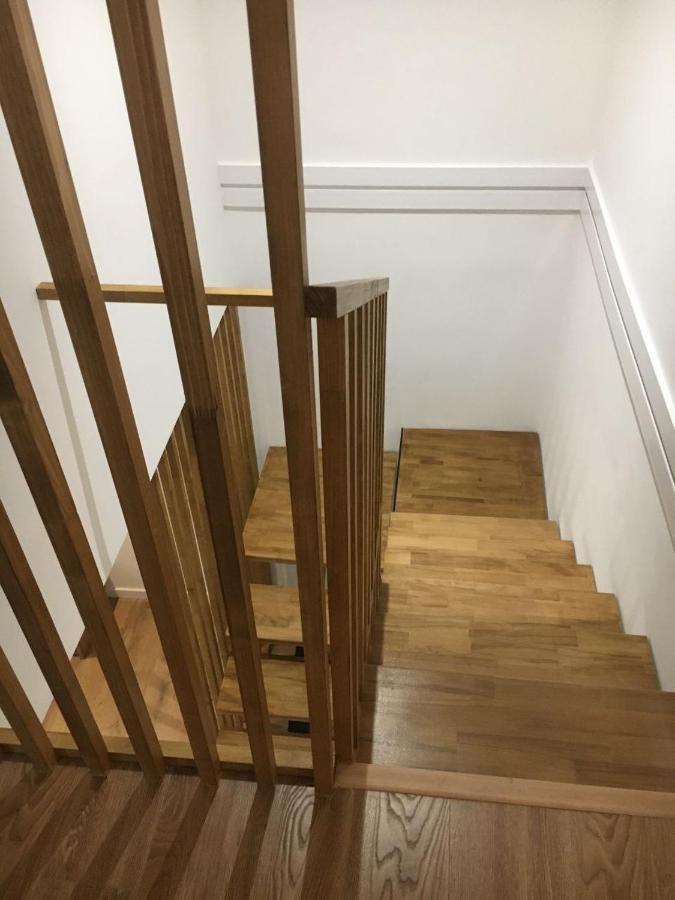 Дворівневі Апартаменти На Площі Ринок Лвив Екстериор снимка